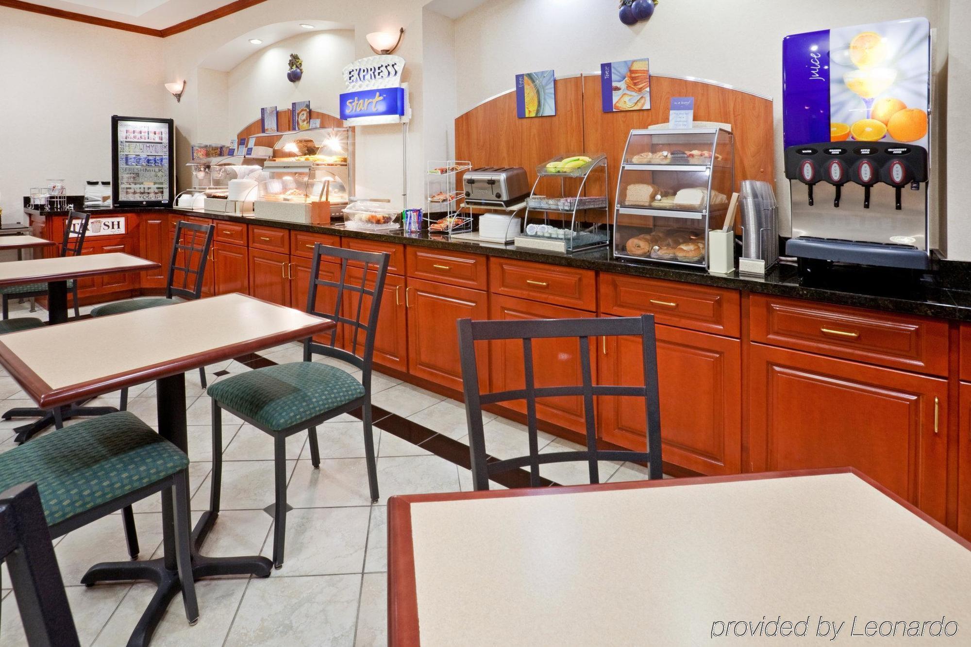 Holiday Inn Express Hotel & Suites Dallas - Grand Prairie I-20 By Ihg מראה חיצוני תמונה