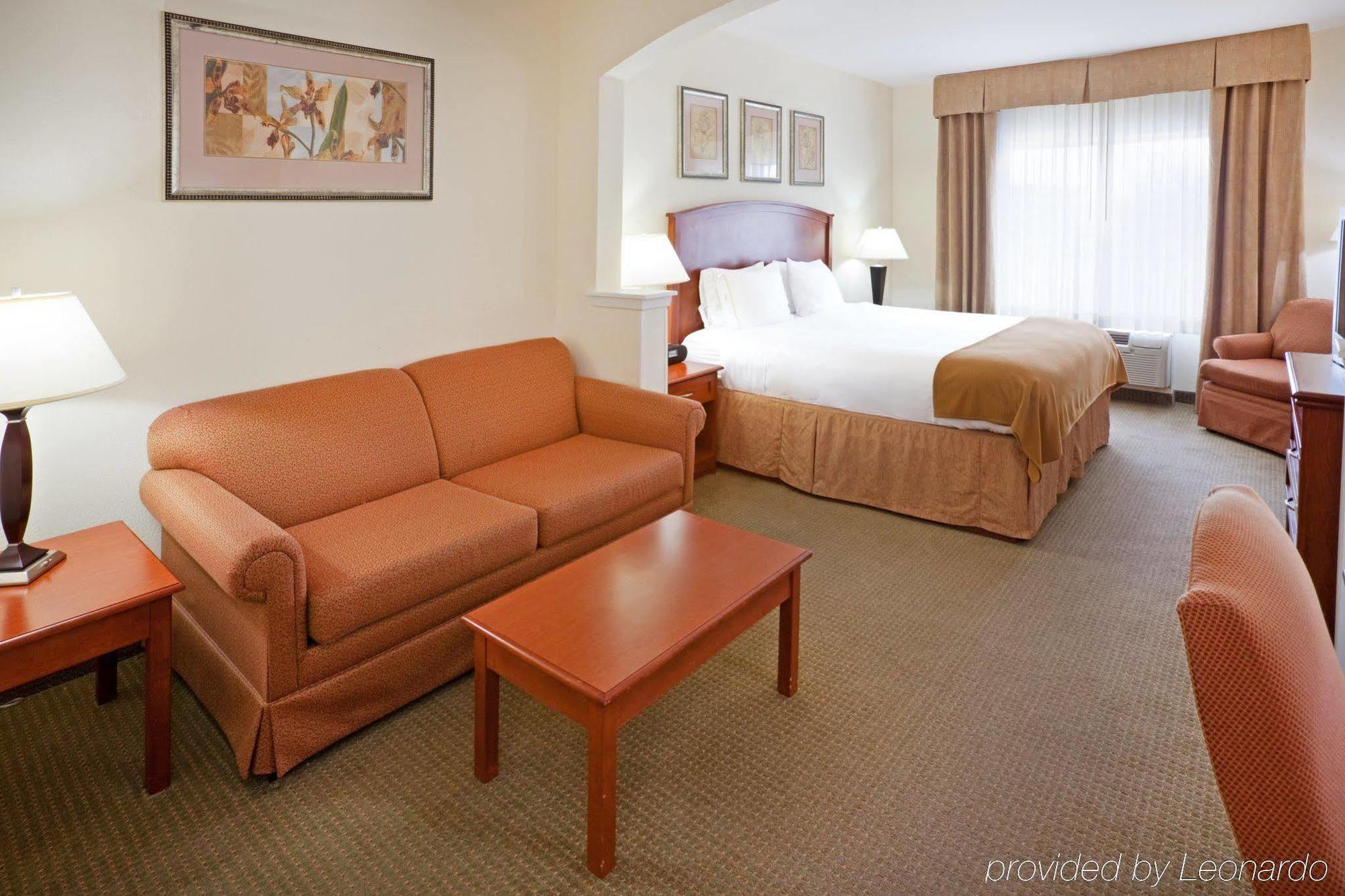 Holiday Inn Express Hotel & Suites Dallas - Grand Prairie I-20 By Ihg מראה חיצוני תמונה