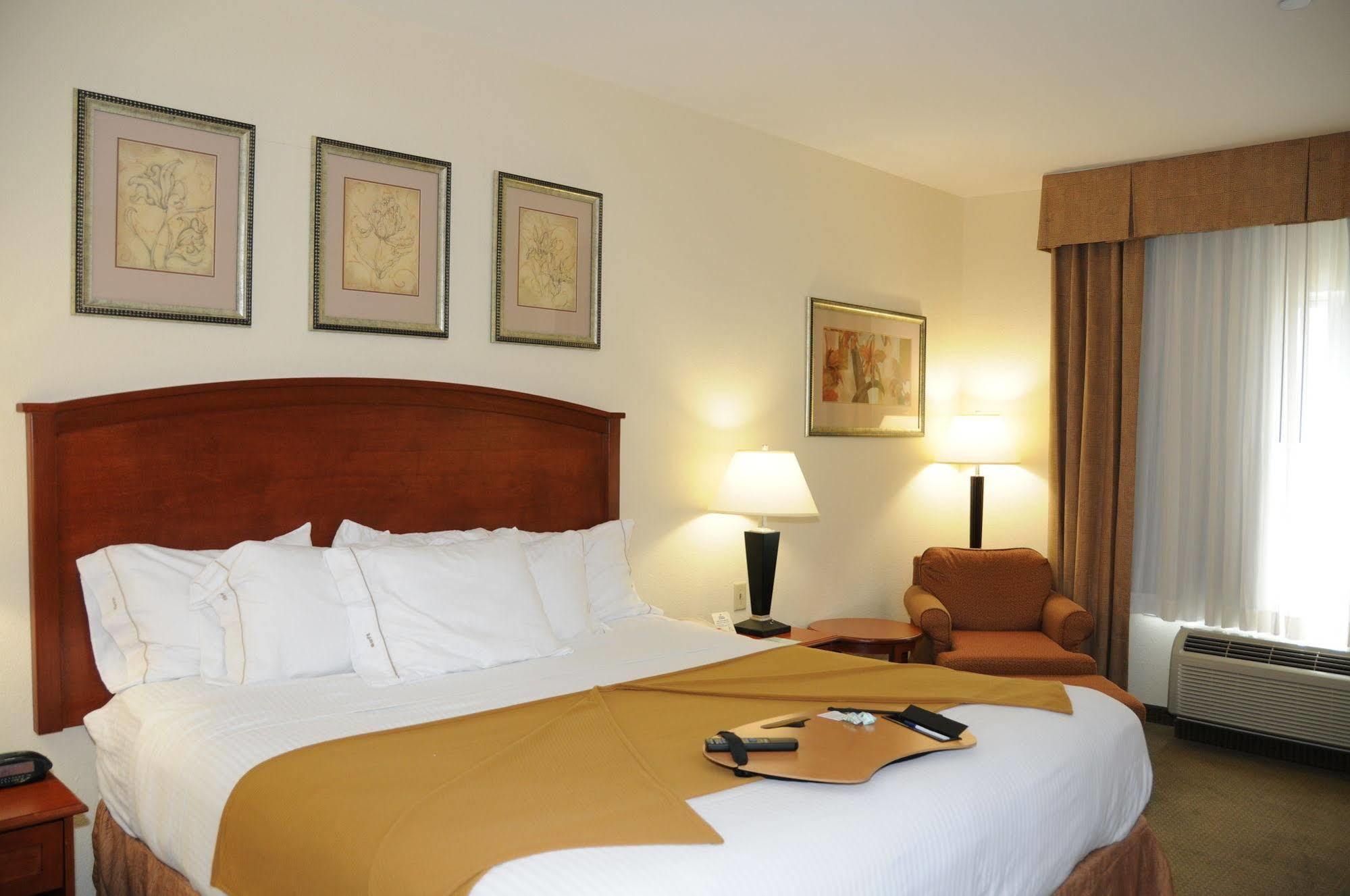 Holiday Inn Express Hotel & Suites Dallas - Grand Prairie I-20 By Ihg מראה חיצוני תמונה